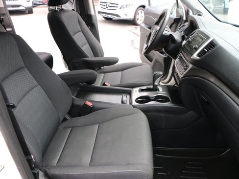 Used 2019 Honda Ridgeline Sport image 26
