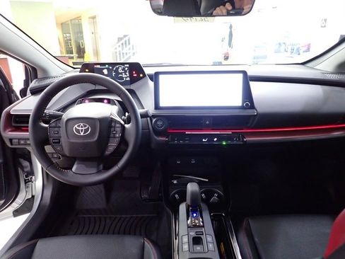 New 2026 Toyota Prius Plug-In Hybrid image 12