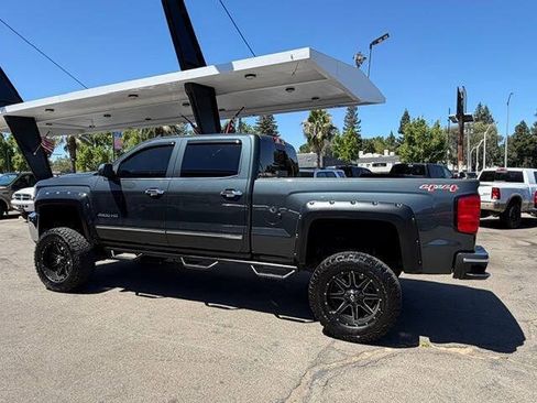 Used 2017 Chevrolet Silverado 2500 LTZ w/ Duramax Plus Package AWD/4WD image 4