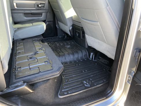 Used 2017 RAM 2500 Big Horn image 5