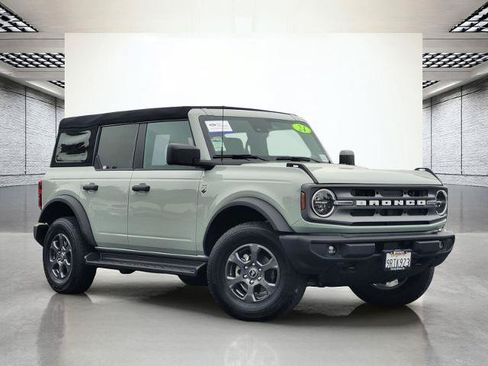 Certified 2024 Ford Bronco Big Bend AWD/4WD image 2