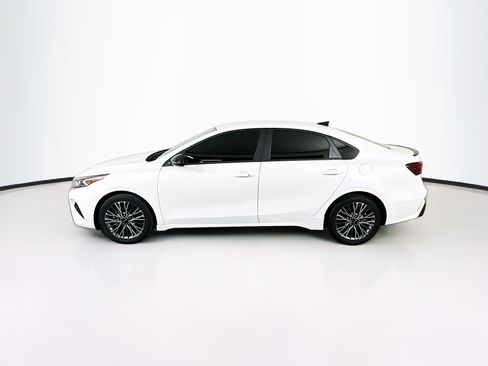 Used 2024 Kia Forte GT-Line FWD image 4