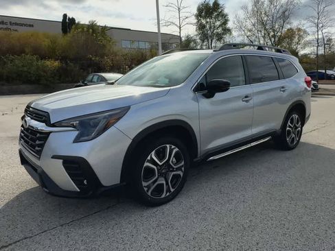 Certified 2025 Subaru Ascent Limited image 4