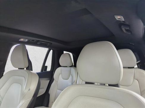 Used 2021 Volvo XC90 T8 R-Design w/ Advanced Package image 16