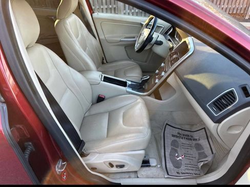 Used 2015 Volvo XC60 T5 AWD/4WD image 15