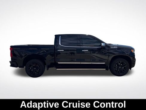 Used 2024 Chevrolet Silverado 1500 High Country w/ High Country Premium Package AWD/4WD image 7