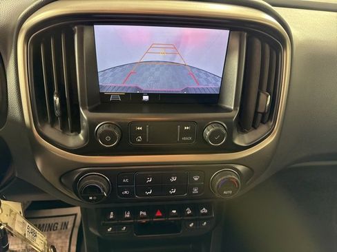 Used 2021 Chevrolet Colorado Z71 w/ Safety Package image 24
