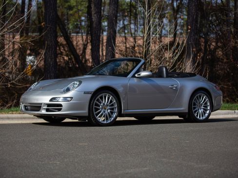 Used 2006 Porsche 911 Carrera 4 image 18