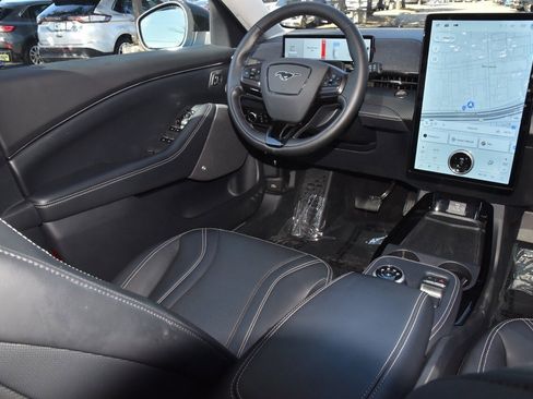 Certified 2023 Ford Mustang Mach-E Premium image 15