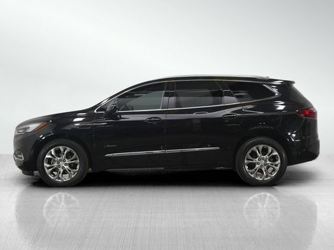Used 2020 Buick Enclave Avenir w/ Avenir Technology Package image 2