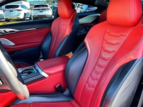 Used 2022 BMW M850i xDrive Coupe image 18