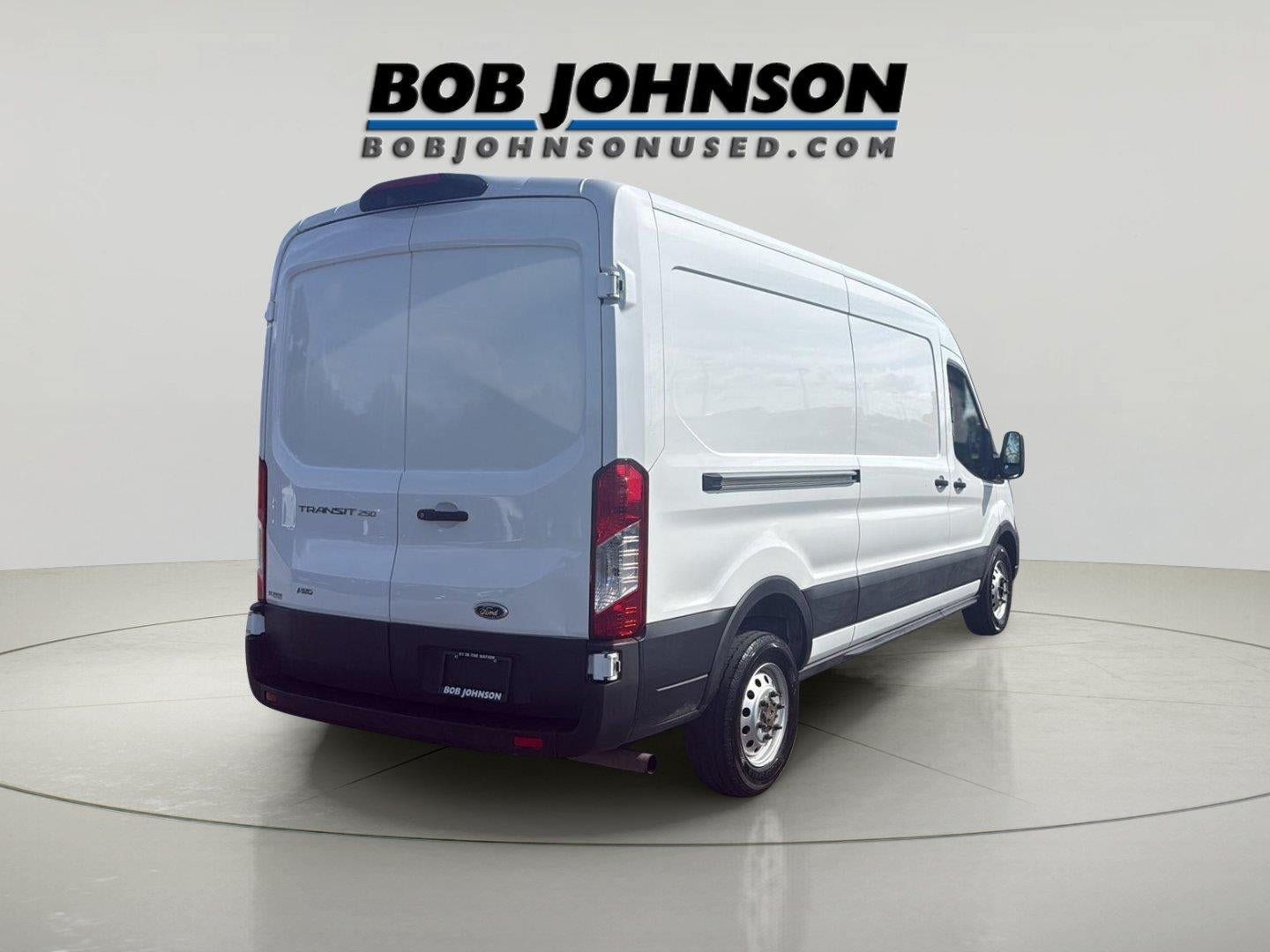 Used 2025 Ford Transit 250 148 Medium Roof Extended AWD image 7