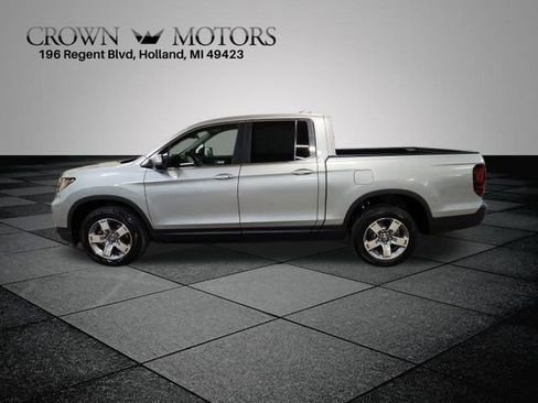 Certified 2025 Honda Ridgeline RTL image 6