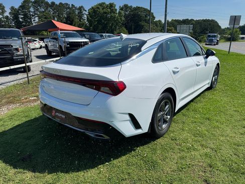 Used 2022 Kia K5 LXS FWD image 3