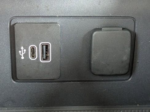 Certified 2026 Ford Explorer Active w/ Active Comfort Package image 22