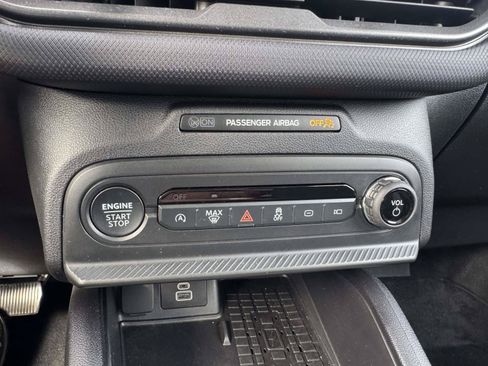 Used 2025 Ford Bronco Sport Big Bend w/ Convenience Package AWD/4WD image 34