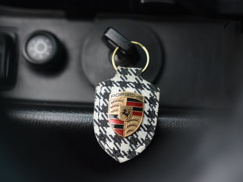 Used 1991 Porsche 911 Carrera image 17