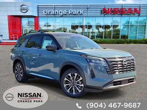 New 2026 Nissan Pathfinder Platinum w/ Cargo Package image 1