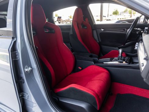 Used 2023 Honda Civic Type R image 48