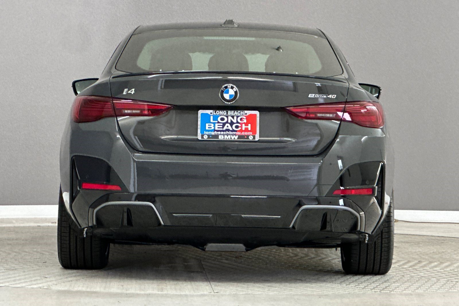 New 2026 BMW i4 eDrive40 w/ M Sport Package RWD image 9