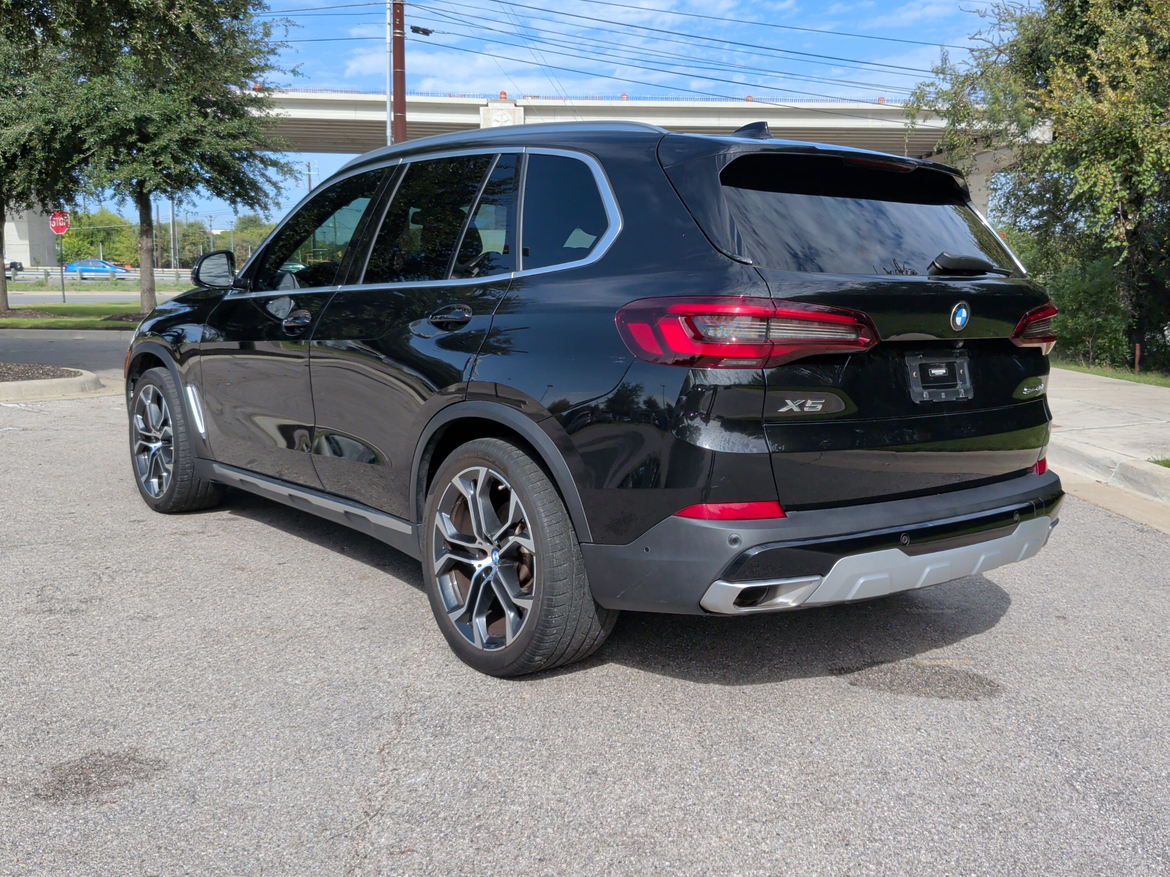 Used 2023 BMW X5 sDrive40i RWD image 9