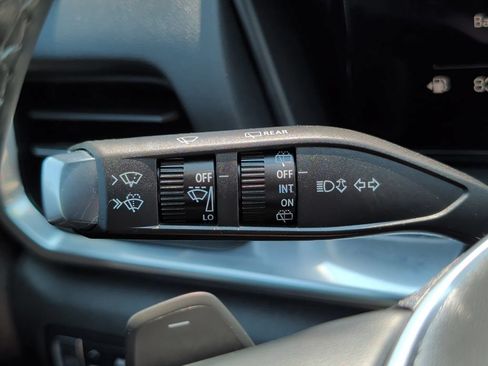 Used 2025 GMC Terrain Elevation AWD/4WD image 45