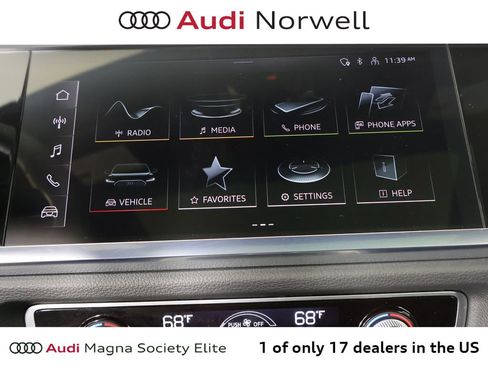 Used 2025 Audi Q3 2.0T Premium w/ Convenience Package image 7