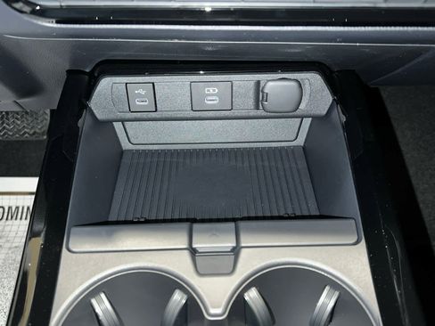 New 2026 Toyota Prius Plug-In Hybrid image 23