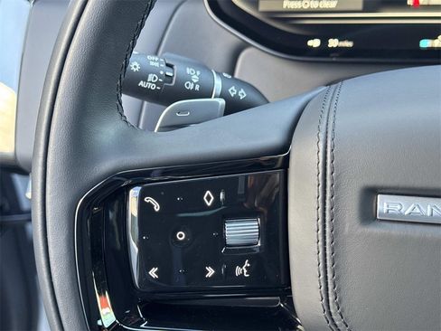 Certified 2023 Land Rover Range Rover Sport SE Dynamic image 30