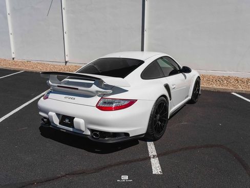 Used 2011 Porsche 911 GT2 RS RWD image 39