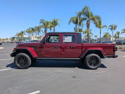 Used 2021 Jeep Gladiator Sport AWD/4WD image 6
