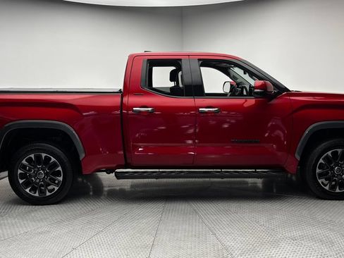 Used 2022 Toyota Tundra Limited w/ Power Package AWD/4WD image 39