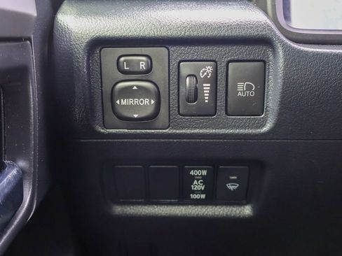 Used 2022 Toyota 4Runner SR5 image 18