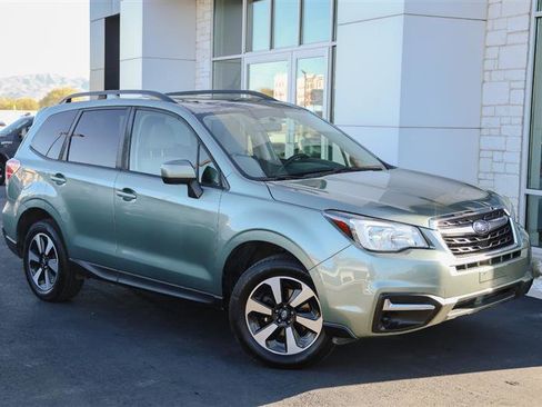 Used 2018 Subaru Forester 2.5i Premium image 2