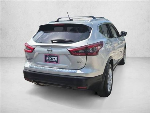 Used 2020 Nissan Rogue Sport SV w/ Technology Package FWD image 5