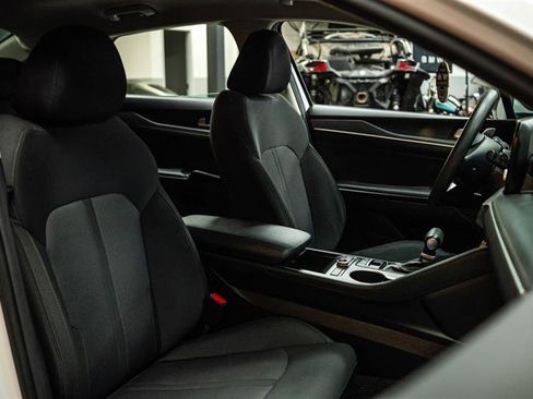 Used 2023 Kia K5 LXS image 14