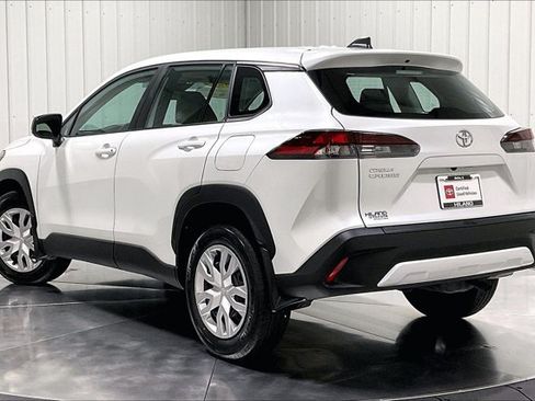 Certified 2026 Toyota Corolla Cross L FWD image 13