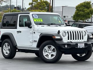Used 2023 Jeep Wrangler Sport AWD/4WD video 2