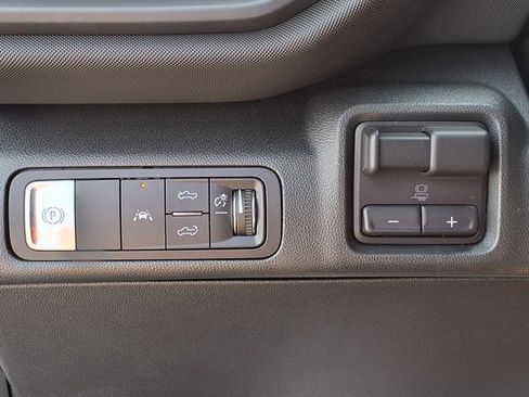 New 2026 Chevrolet Silverado EV LT image 18