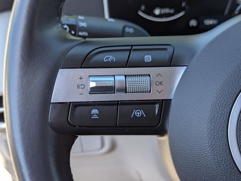 Used 2025 Hyundai Tucson SEL AWD/4WD image 16