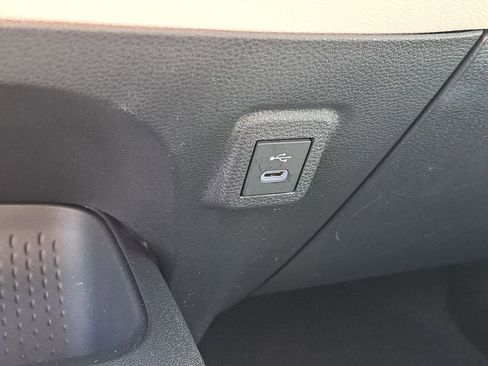 Certified 2025 Toyota Corolla LE image 24