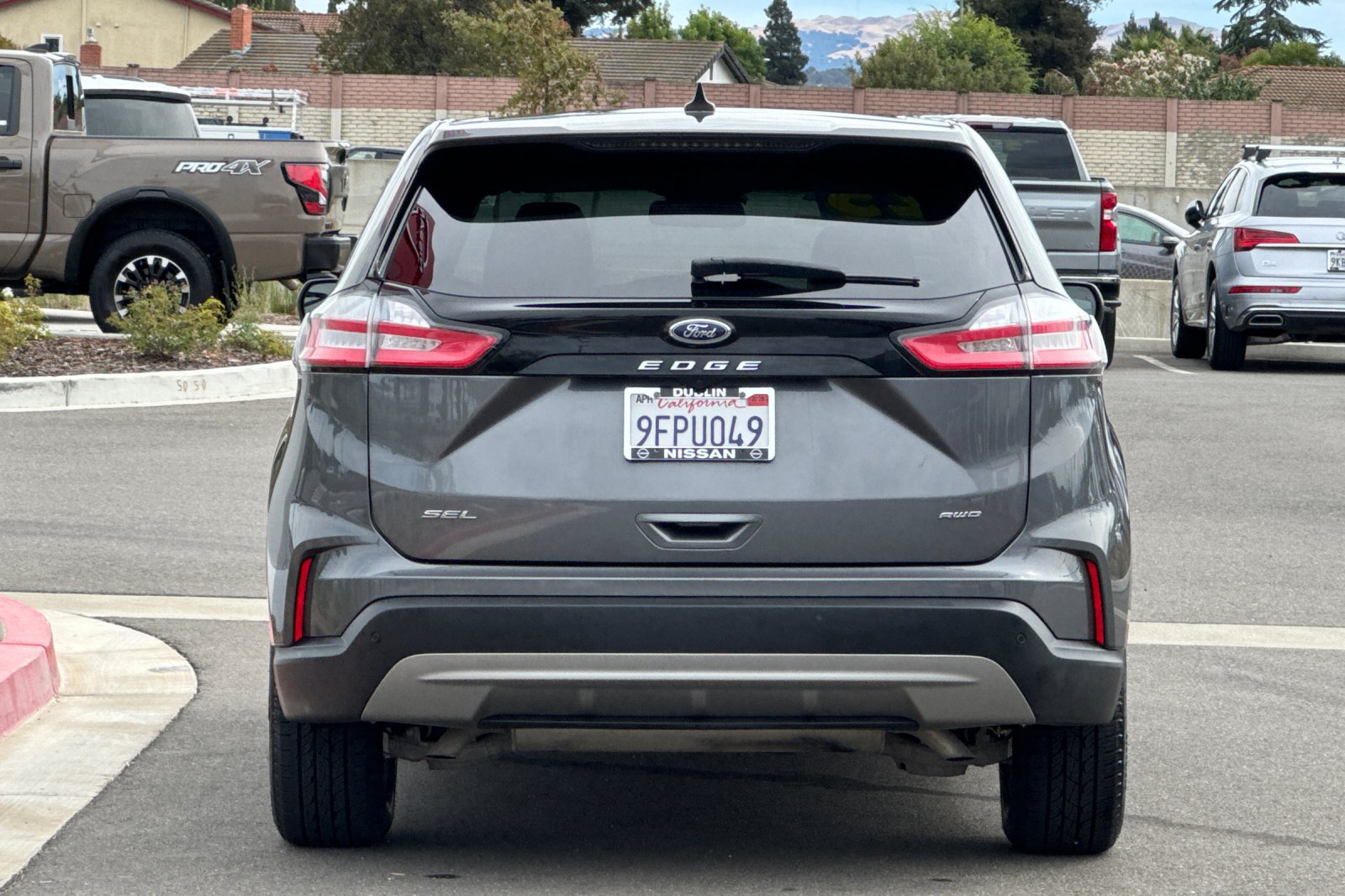 Used 2023 Ford Edge SEL w/ Convenience Package AWD/4WD image 5