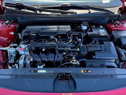 Used 2023 Hyundai Elantra Limited w/ Cargo Package image 29