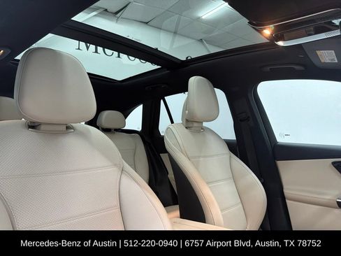 Certified 2024 Mercedes-Benz GLC 300 image 27