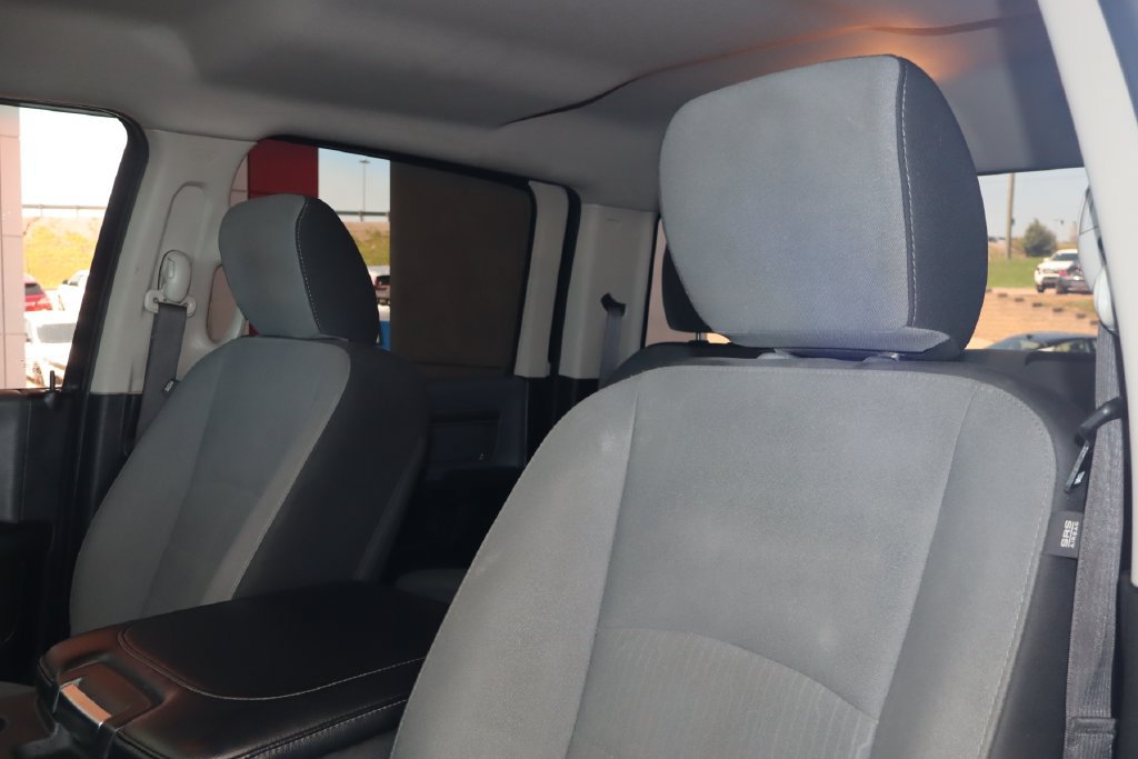 Used 2021 RAM 1500 Classic SLT AWD/4WD image 15