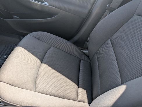 Used 2023 Chevrolet Malibu LT FWD image 27