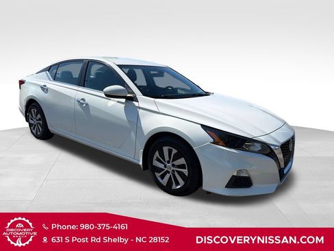Certified 2022 Nissan Altima 2.5 S FWD image 4