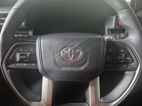 New 2026 Toyota 4Runner 4WD image 18