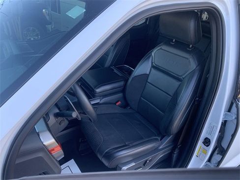 Certified 2023 Ford F150 Raptor image 12