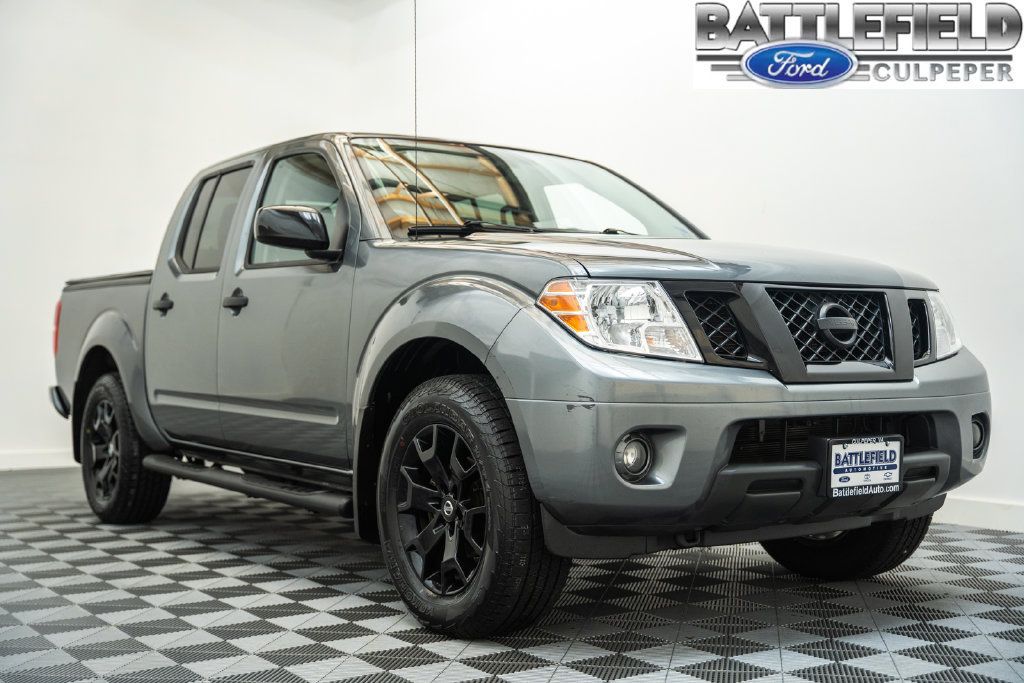 Used 2020 Nissan Frontier SV w/ Midnight Edition Floor Mats AWD/4WD image 1
